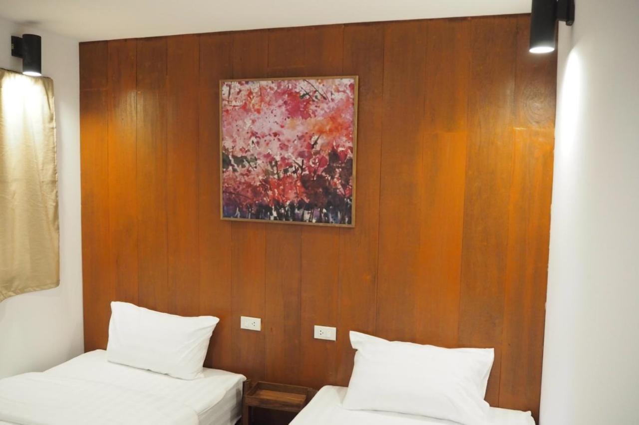 Insight Hostel Chiang Mai Zewnętrze zdjęcie