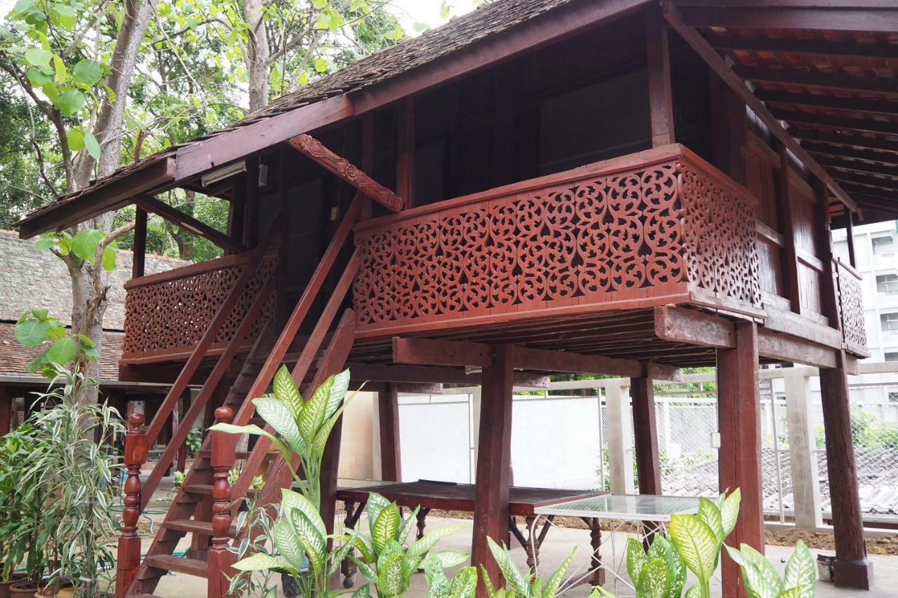 Insight Hostel Chiang Mai Zewnętrze zdjęcie