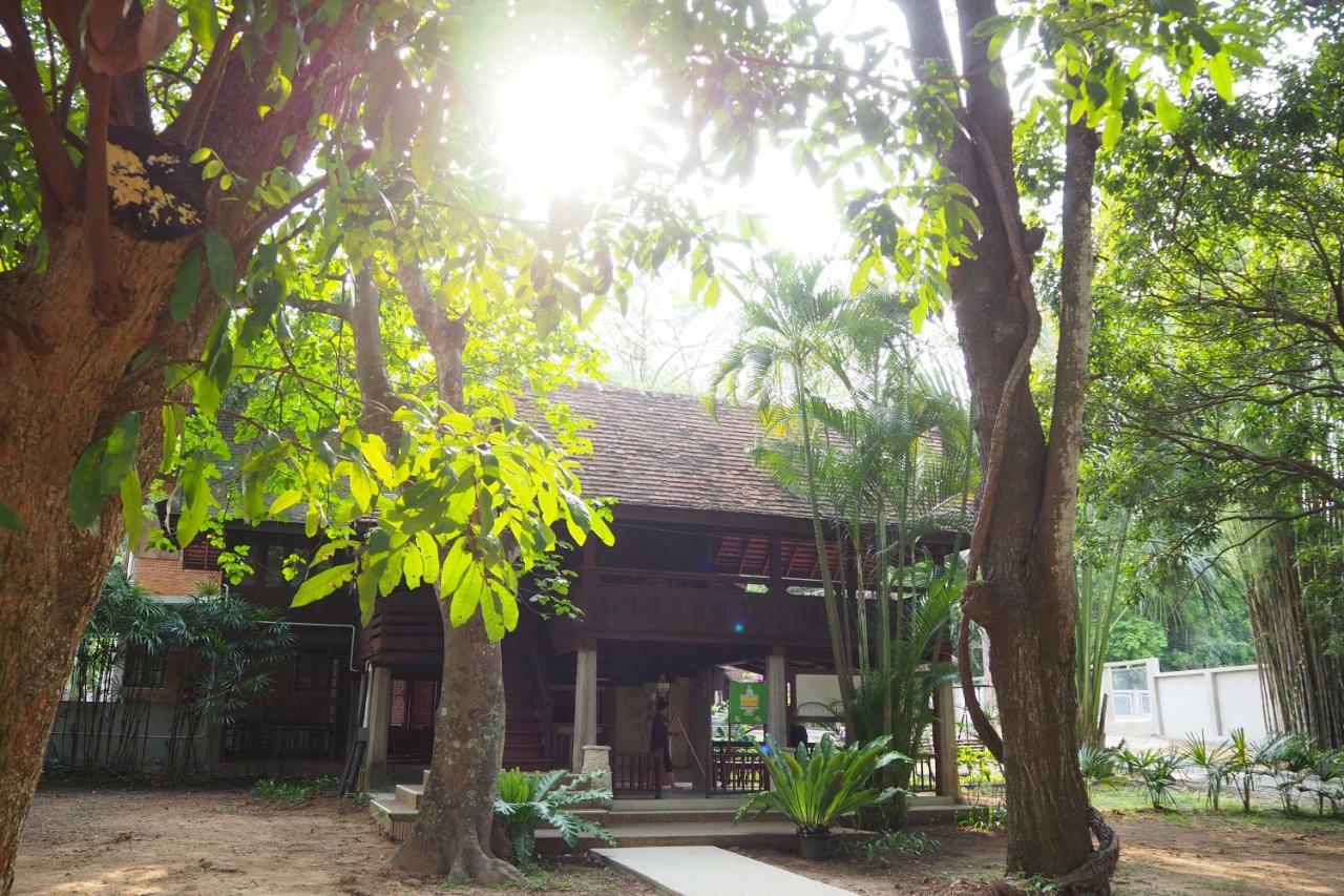 Insight Hostel Chiang Mai Zewnętrze zdjęcie