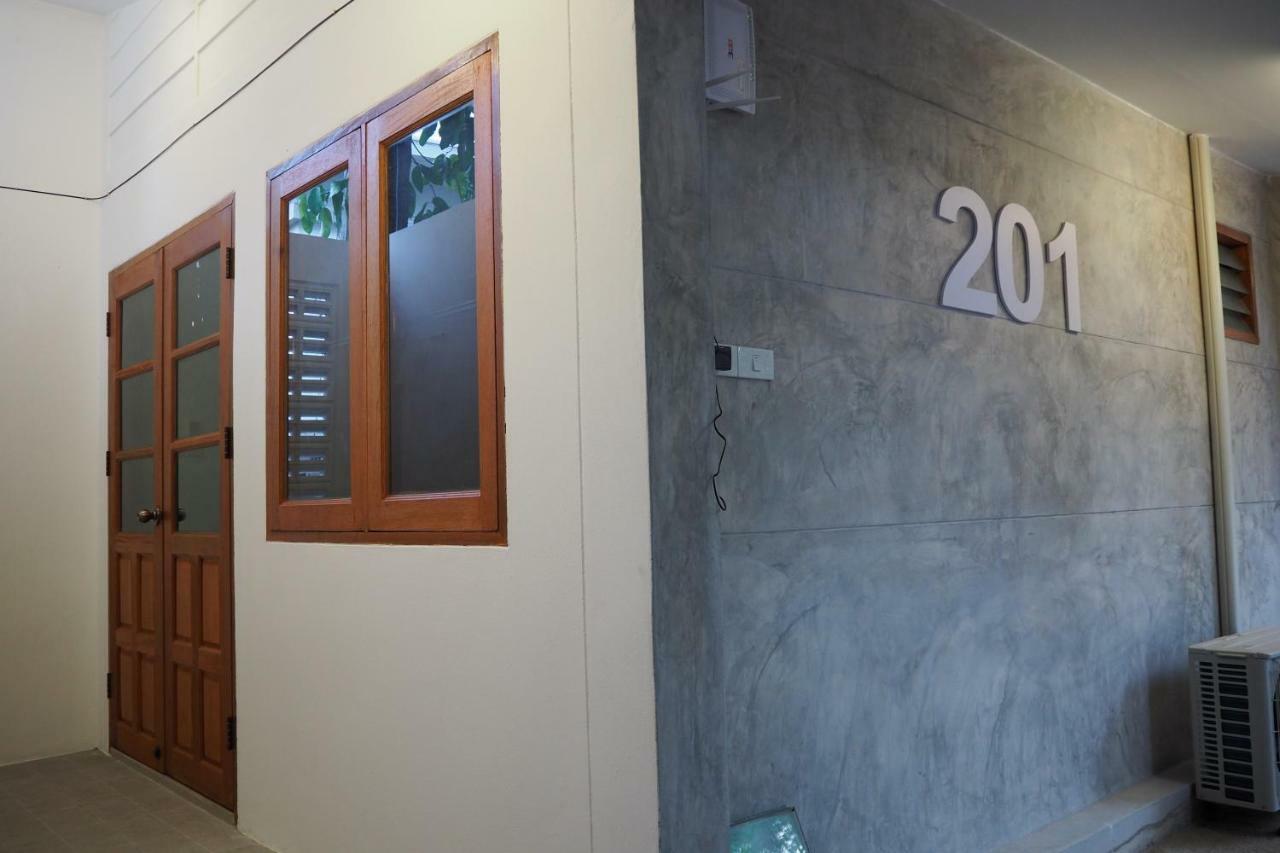 Insight Hostel Chiang Mai Zewnętrze zdjęcie