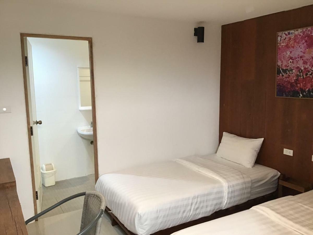 Insight Hostel Chiang Mai Zewnętrze zdjęcie